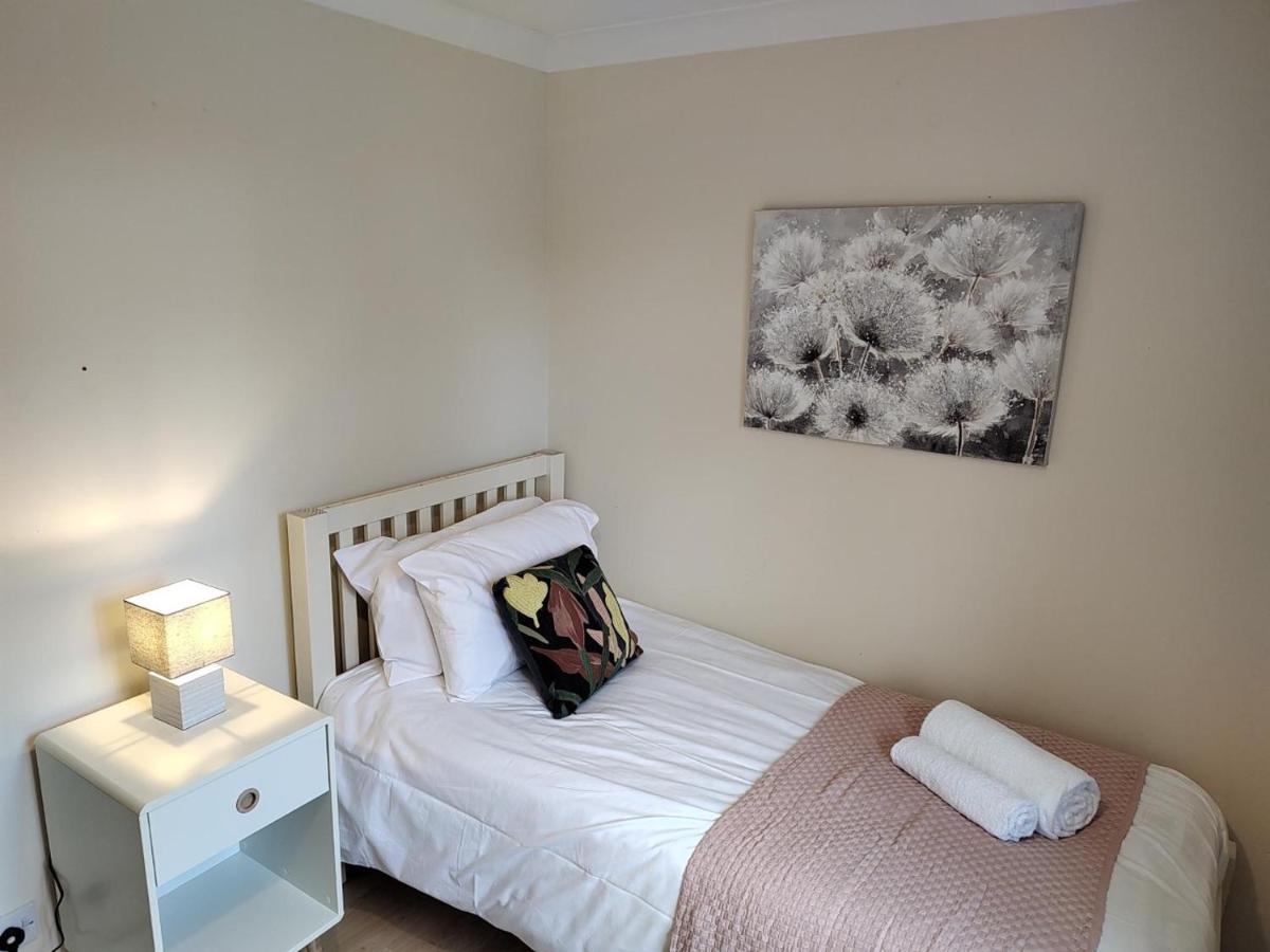 Wentworth Drive Contractor And Family 3 Bed Home Grantham Extérieur photo